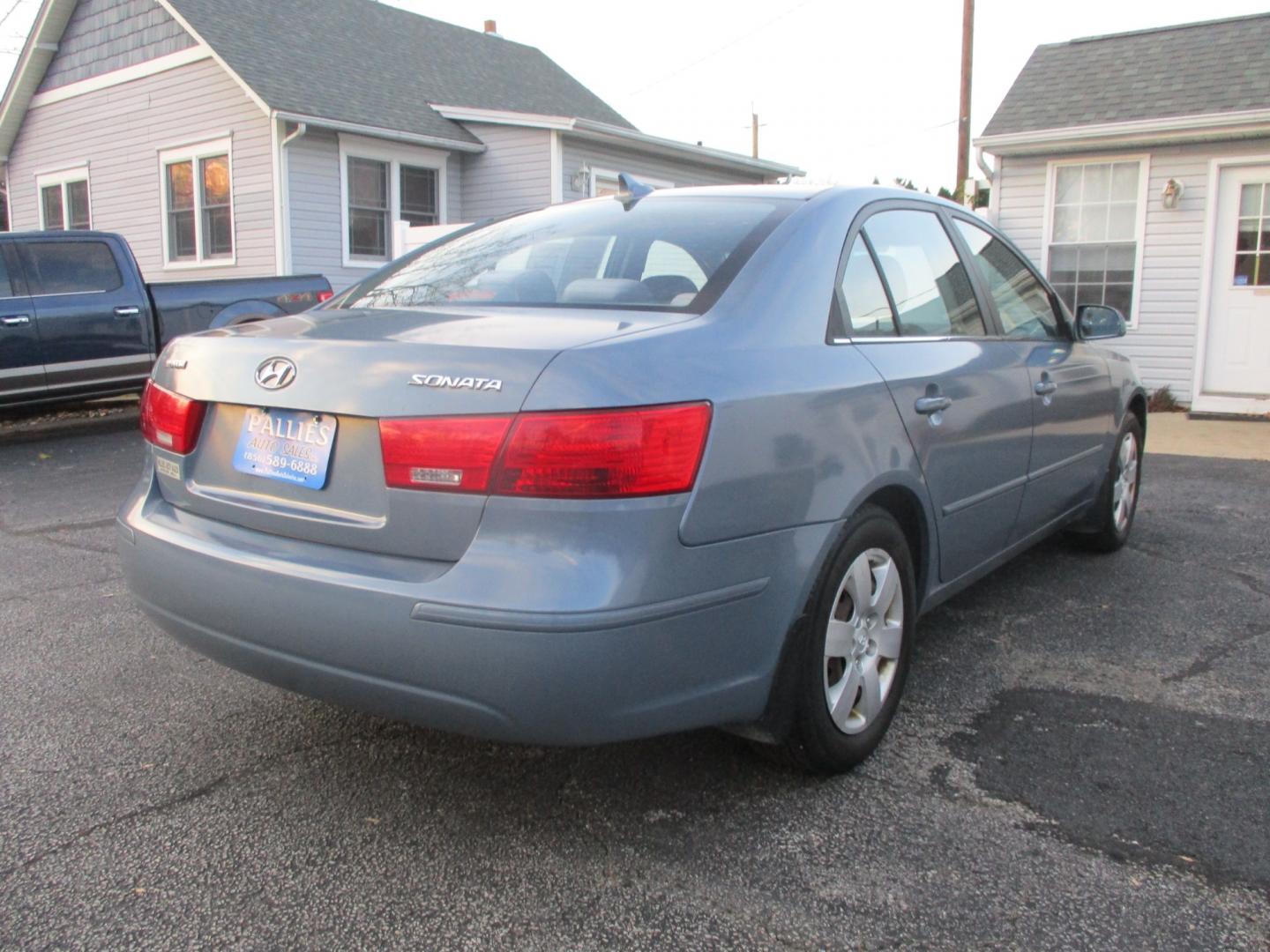 2009 Hyundai Sonata GLS (5NPET46C39H) with an 2.4L L4 DOHC 16V engine, AUTOMATIC transmission, located at 540a Delsea Drive, Sewell, NJ, 08080, (856) 589-6888, 39.752560, -75.111206 - Photo#6